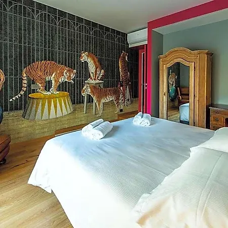 Bed & Breakfast The Lion's Den 3*