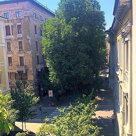 The Lion's Den Nocleg ze śniadaniem